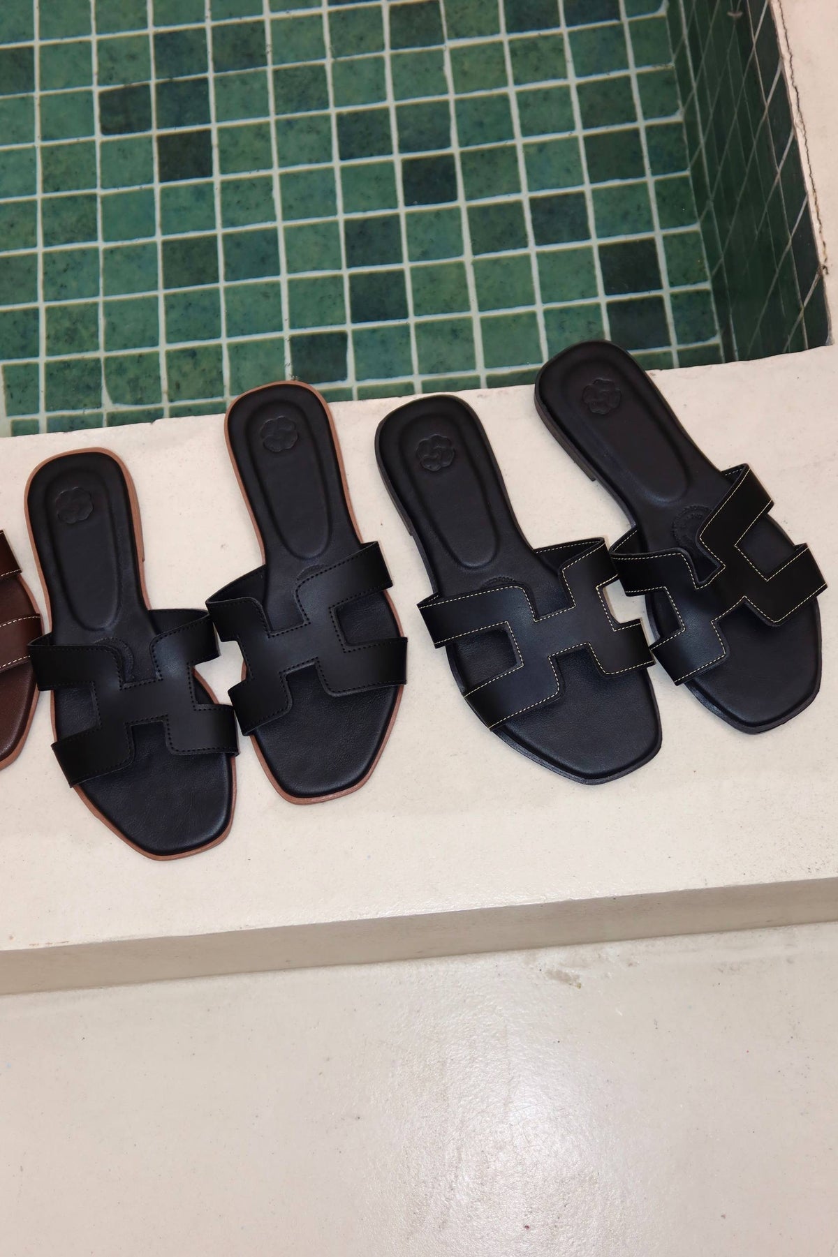 3 Sandalias Planas