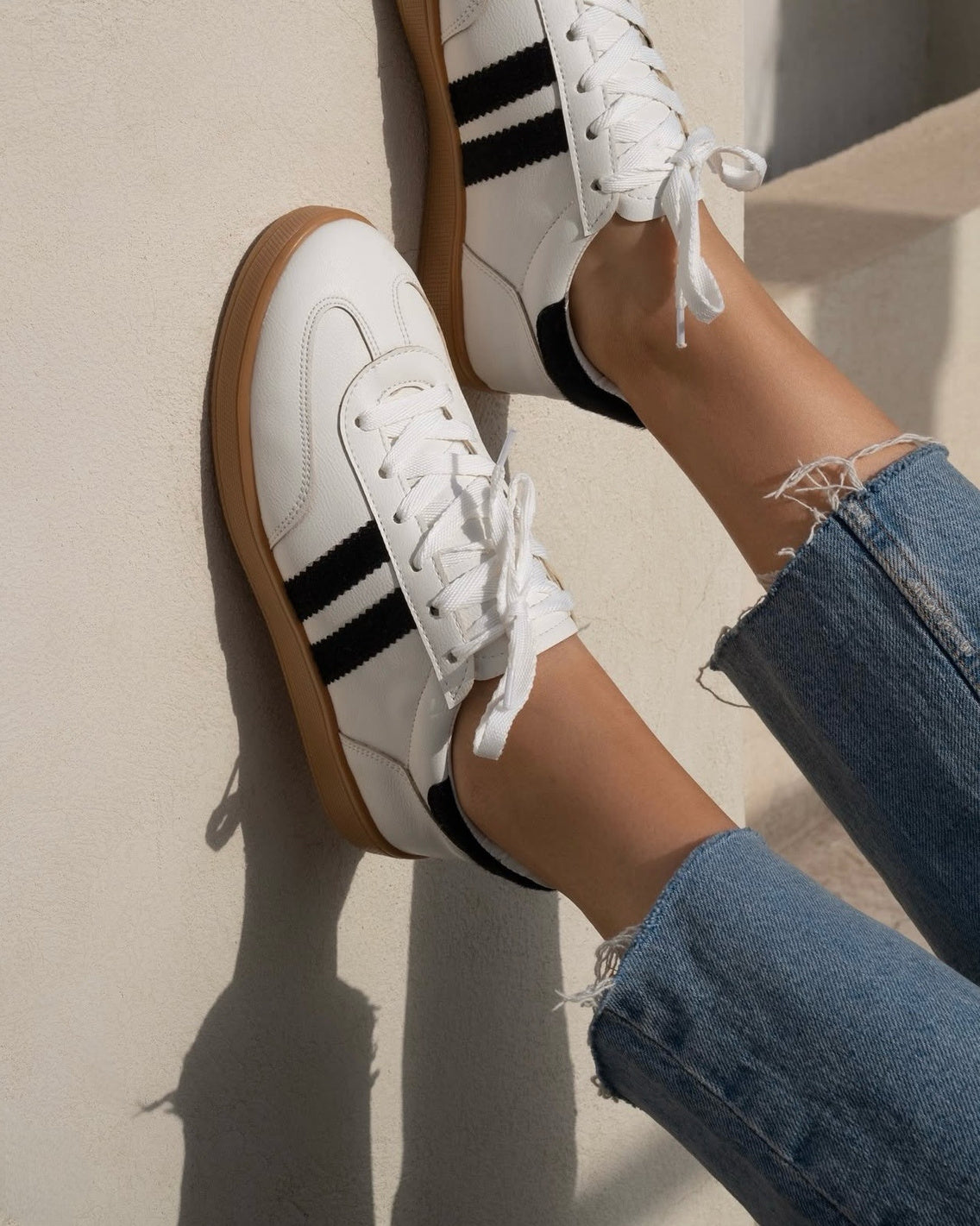 Lyon | T103