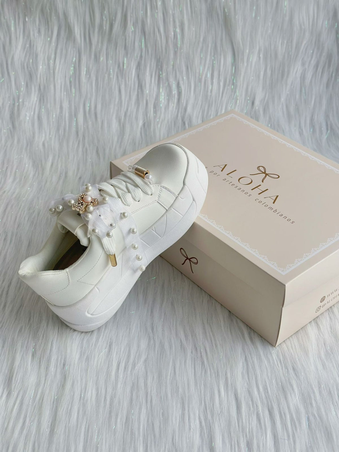Ivory | T144