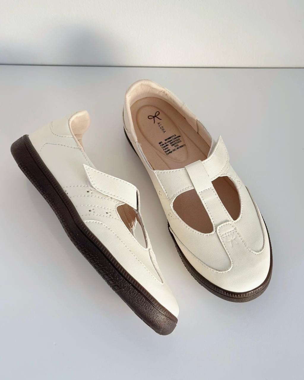 Cleo | T154
